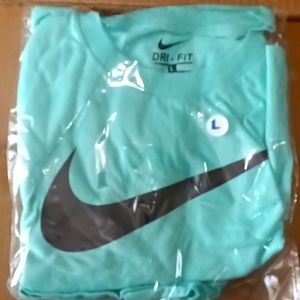 Nike shirt